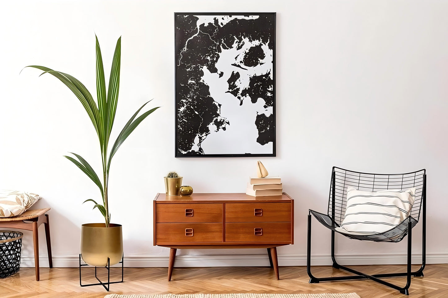 European Retro Bronze Floor Vase | Hand-Etched Texture - Luxurious Living Room Decor